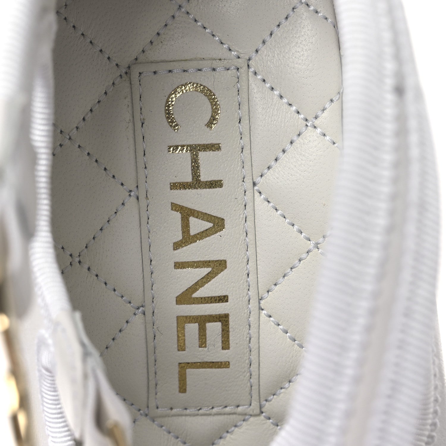 LAMBSKIN METAL MARY JANE PUMPS WHITE BLACK
