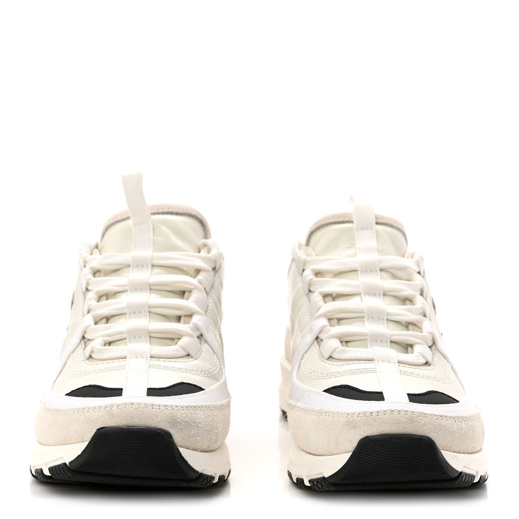 SUEDE CALFSKIN WOMENS CC SNEAKERS WHITE BLACK