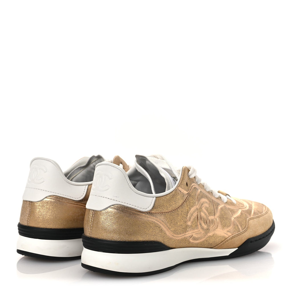 LAMINATED CALFSKIN SUEDE QUILTED WOMENS CC SNEAKERS GOLD