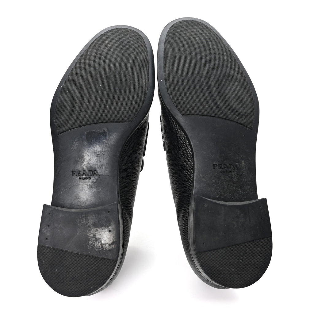 SAFFIANO MENS TRIANGLE LOAFERS BLACK