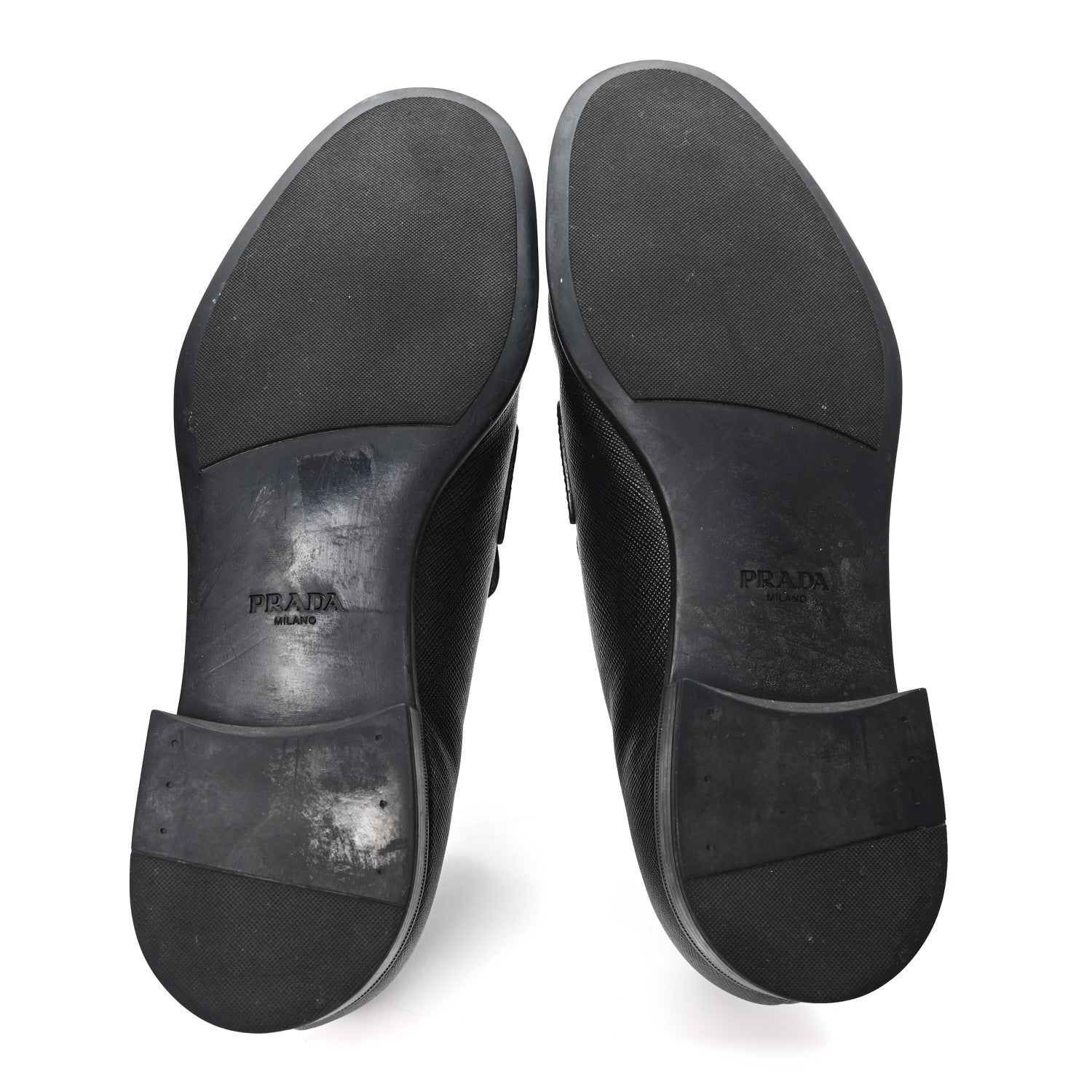SAFFIANO MENS TRIANGLE LOAFERS BLACK