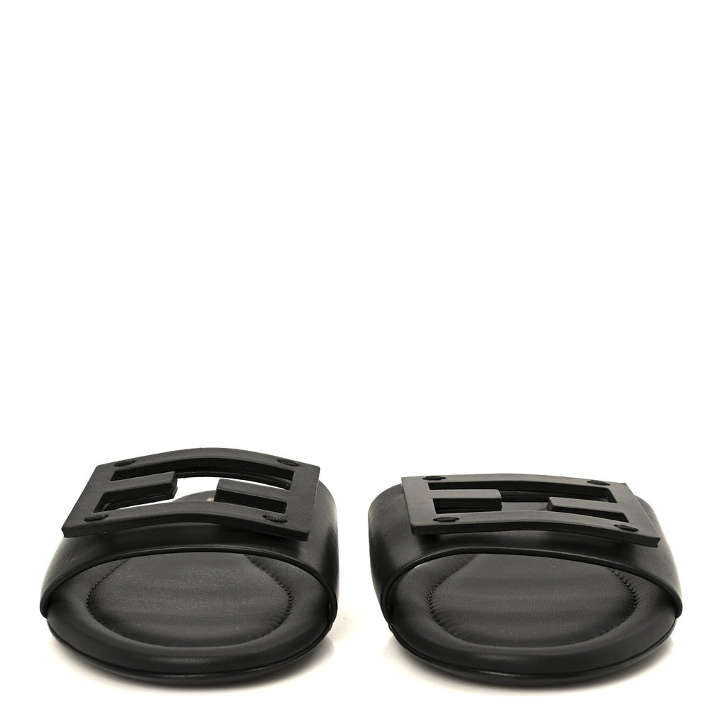 FENDI BAGUETTE FLAT SLIDE IN BLACK CALFSKIN