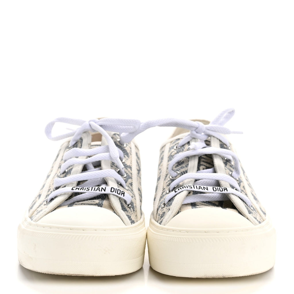 OBLIQUE CHAMBRAY RAFFIA EFFECT WALK'N'DIOR LOW TOP SNEAKERS BLUE LIGHT BISCUIT