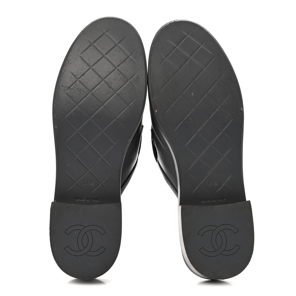 LAMBSKIN QUILTED CC TURNLOCK MULES GREY