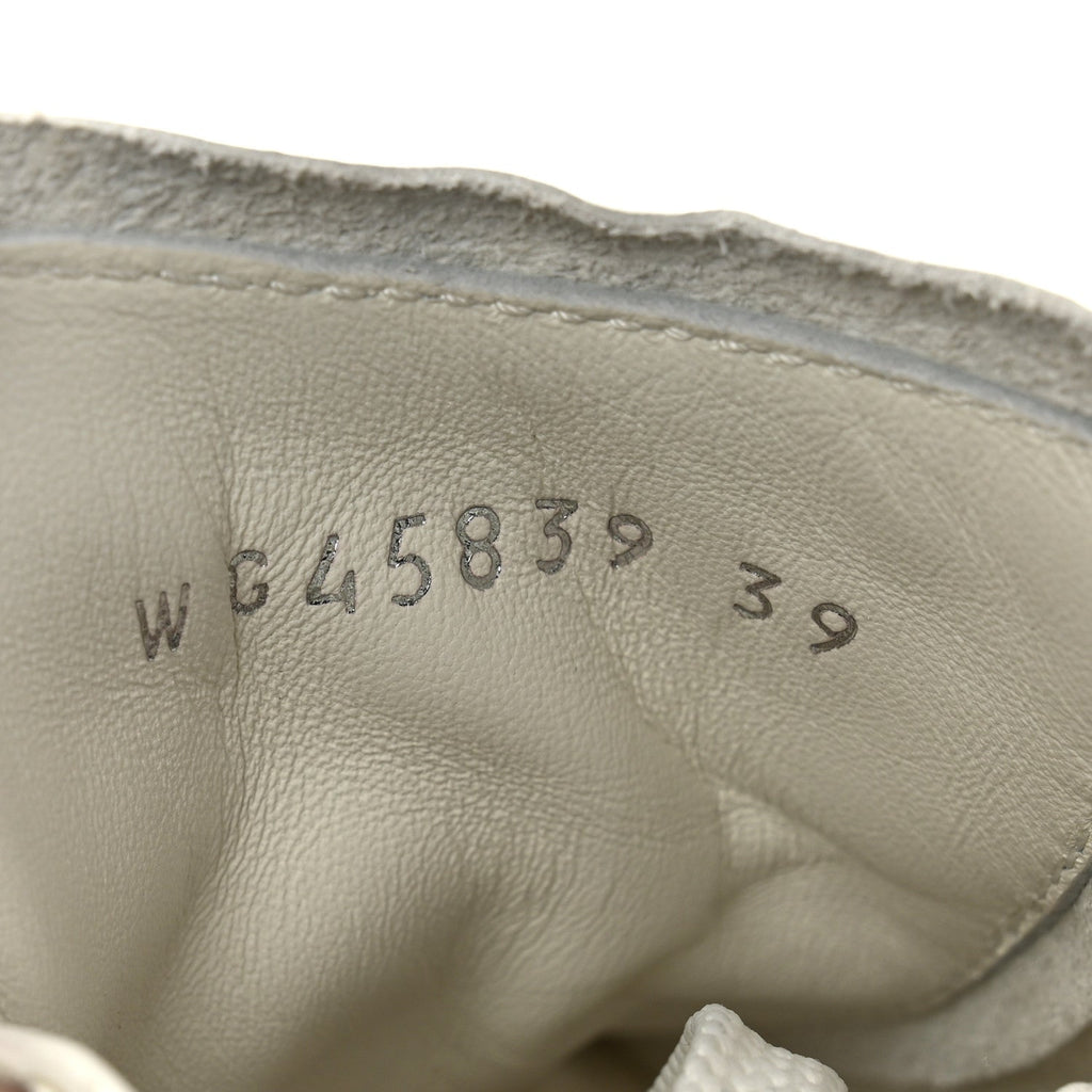 LAMINATED CALFSKIN SUEDE QUILTED WOMENS CC SNEAKERS SILVER WHITE GRAY