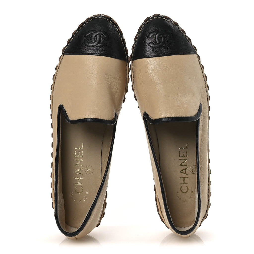 LAMBSKIN CHAIN CC MOCASSIN LOAFER ESPADRILLES BEIGE BLACK