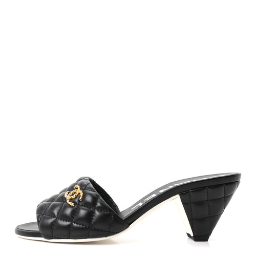 LAMBSKIN QUILTED TEXTURED CC MULES BLACK