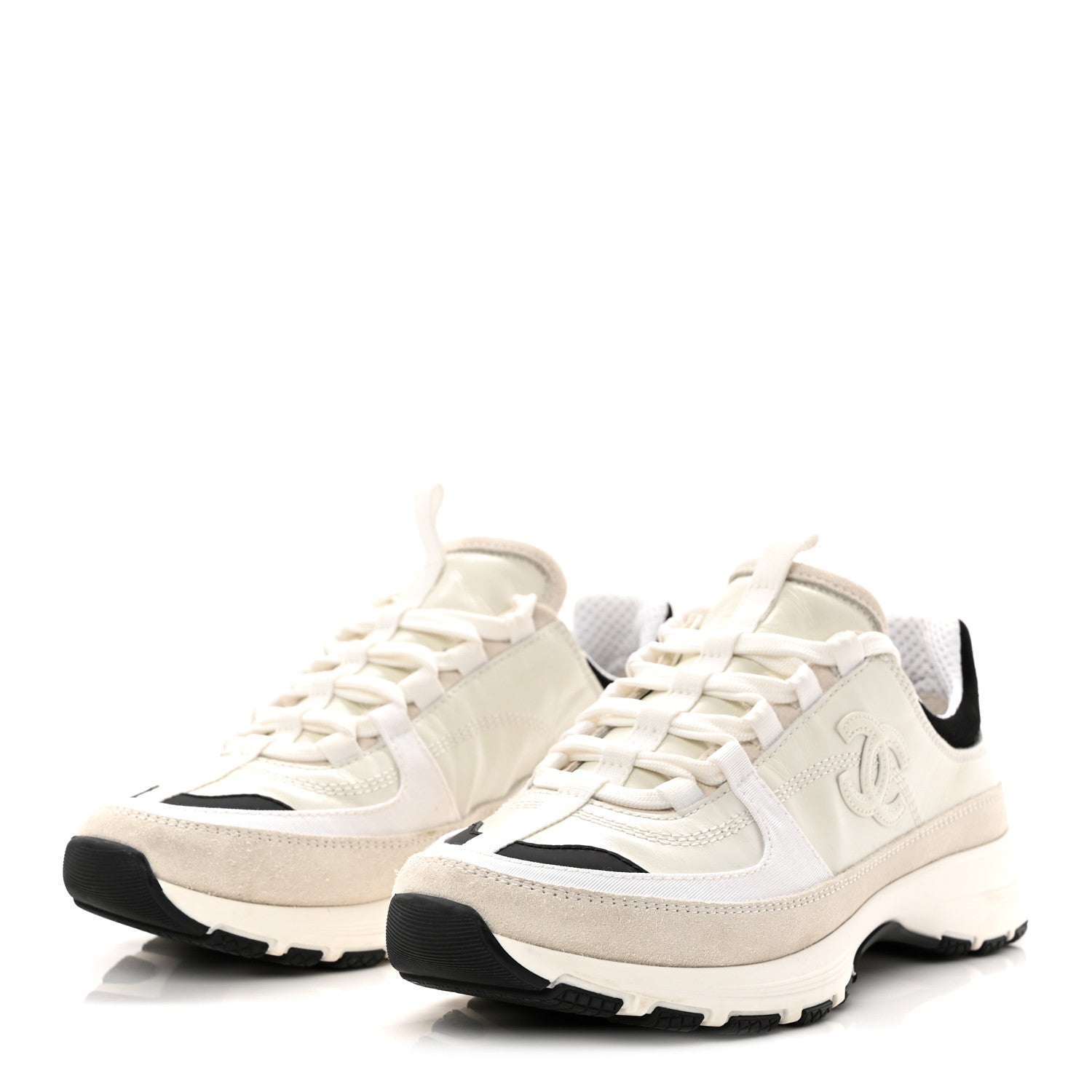 SUEDE CALFSKIN WOMENS CC SNEAKERS WHITE BLACK
