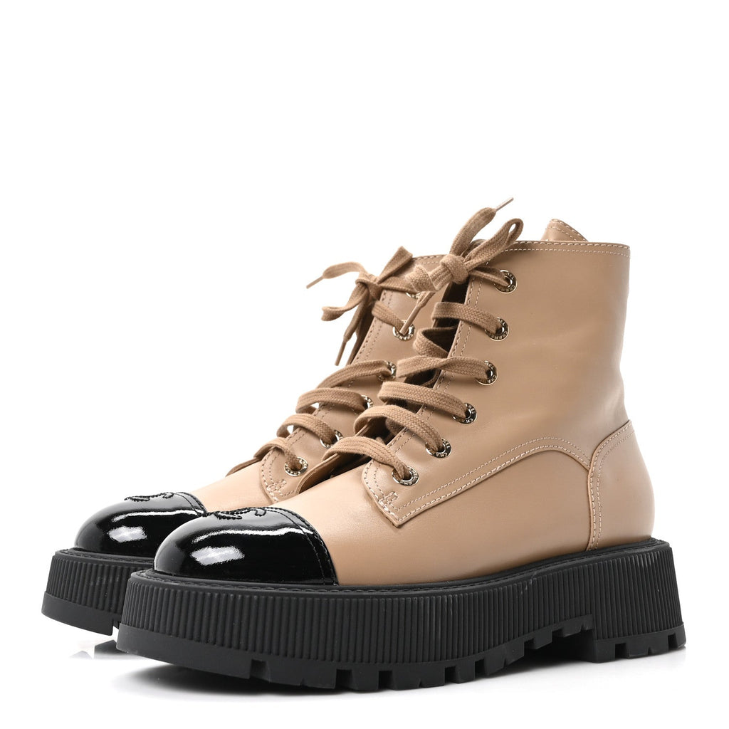 CALFSKIN PATENT CALFSKIN CC LACE UP COMBAT BOOTS BEIGE BLACK