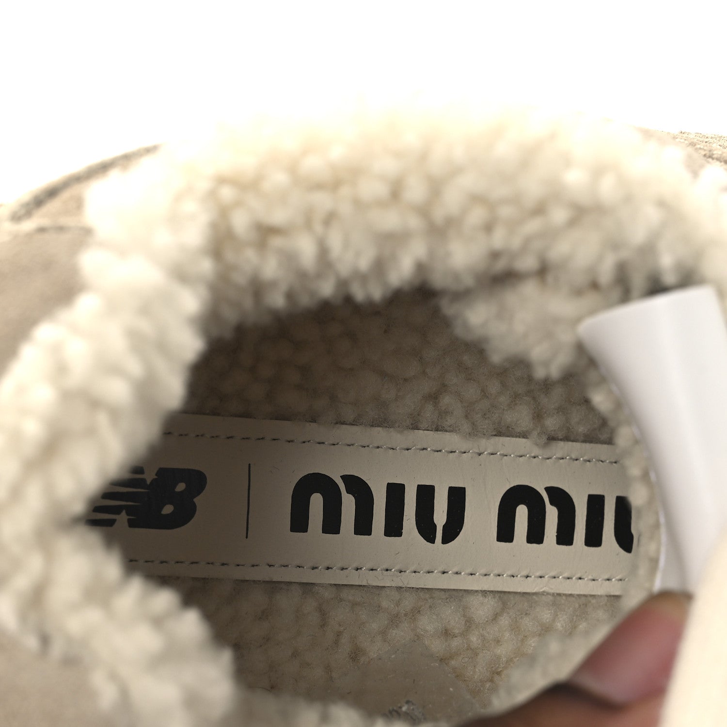 X NEW BALANCE SUEDE SHEARLING 530 SL SNEAKERS BLEACHED ECRU