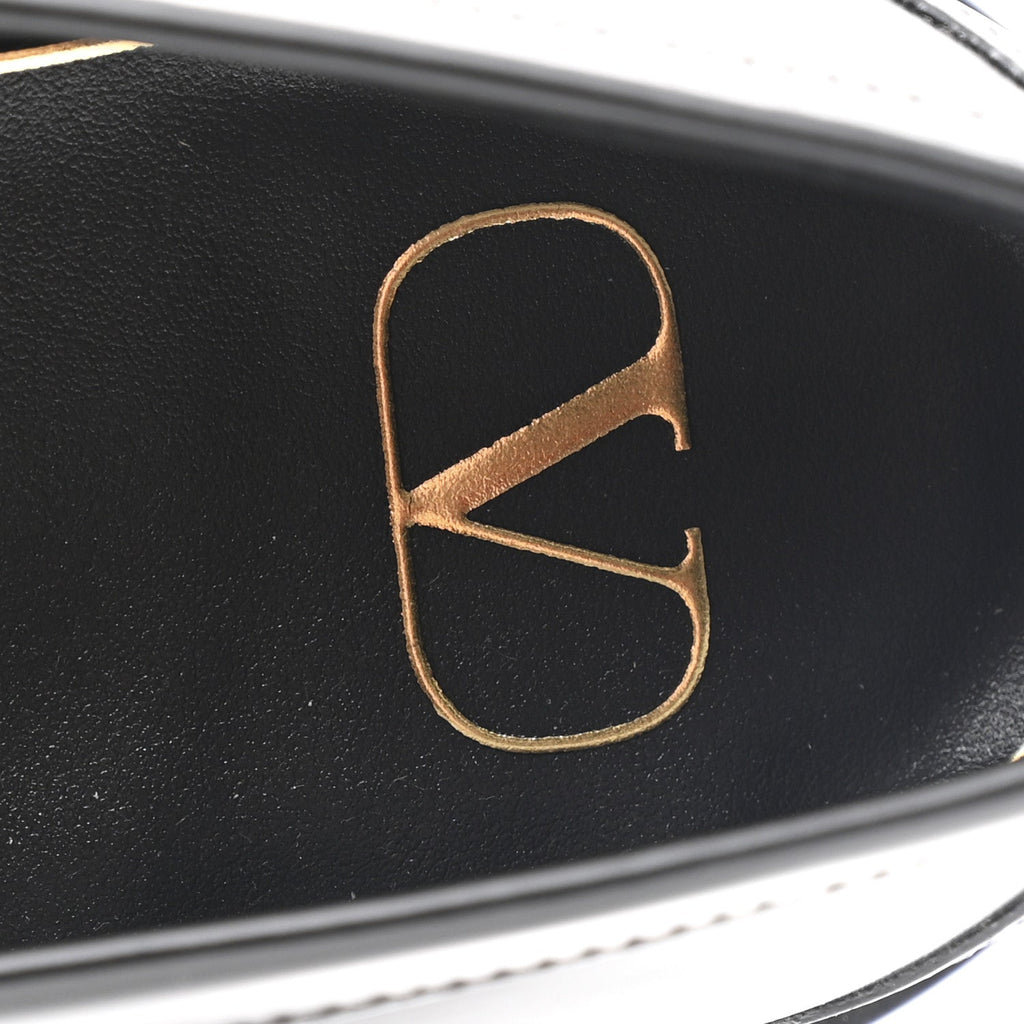 CALFSKIN VLOGO LOAFERS BLACK
