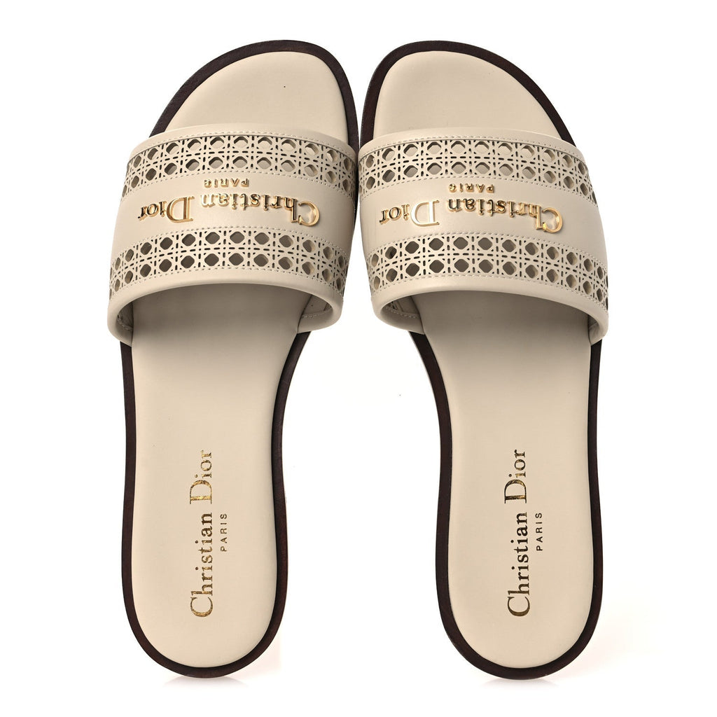 CALFSKIN LAMBSKIN MICRO CANNAGE D-LANE FLAT SLIDE SANDALS LIGHT ECRU