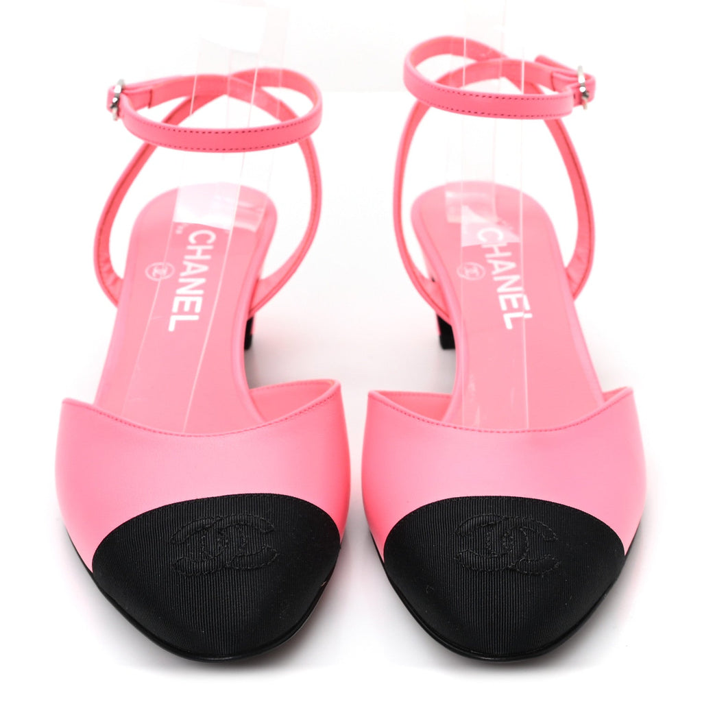 LAMBSKIN GROSGRAIN CAP TOE CC SLINGBACK PUMPS CORAL BLACK