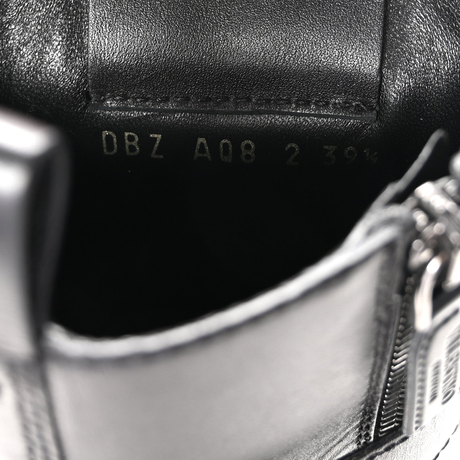 CALFSKIN VLOGO /50MM COMBAT BOOTS BLACK