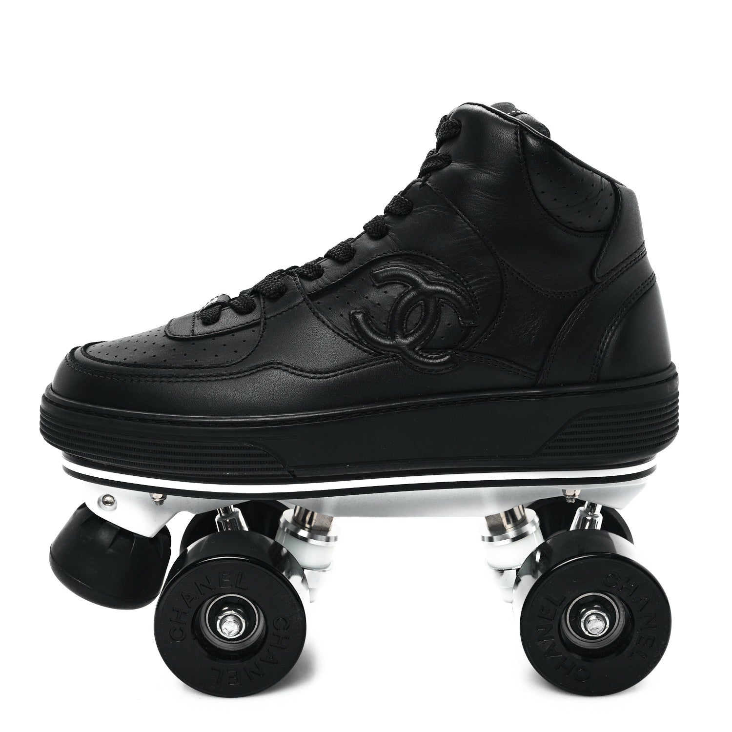 CALFSKIN WOMENS ROLLER SKATES BLACK