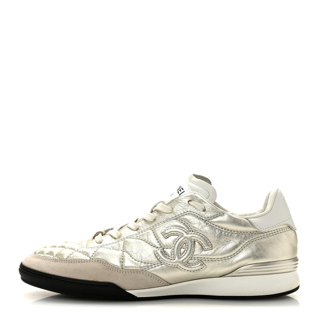 LAMINATED CALFSKIN SUEDE QUILTED WOMENS CC SNEAKERS SILVER WHITE GRAY