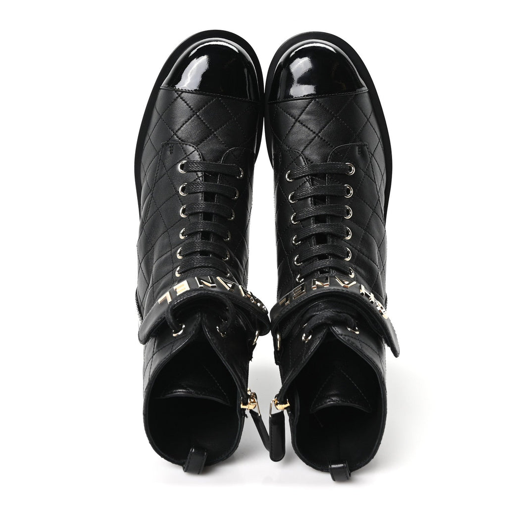 LAMBSKIN PATENT CALFSKIN QUILTED LOGO LACE UP COMBAT BOOTS BLACK