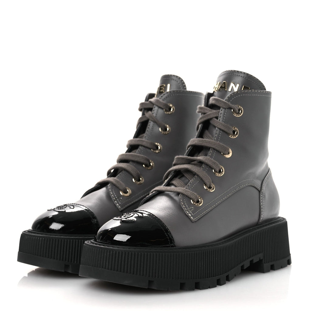 CALFSKIN PATENT CALFSKIN CC LACE UP COMBAT BOOTS GRAY BLACK