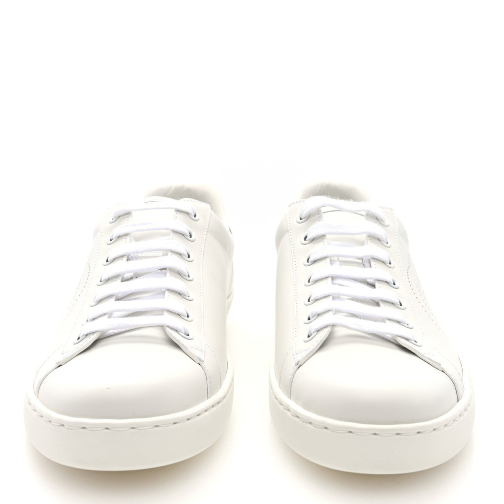 CALFSKIN INTERLOCKING G PERFORATED MENS ACE SNEAKERS WHITE GREY SKY
