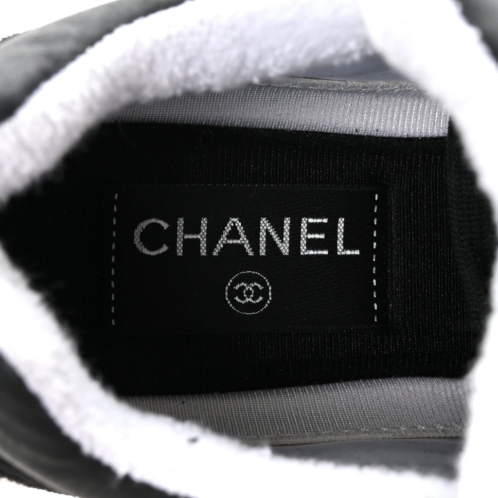 FABRIC CALFSKIN SUEDE CC SNEAKERS BLACK WHITE