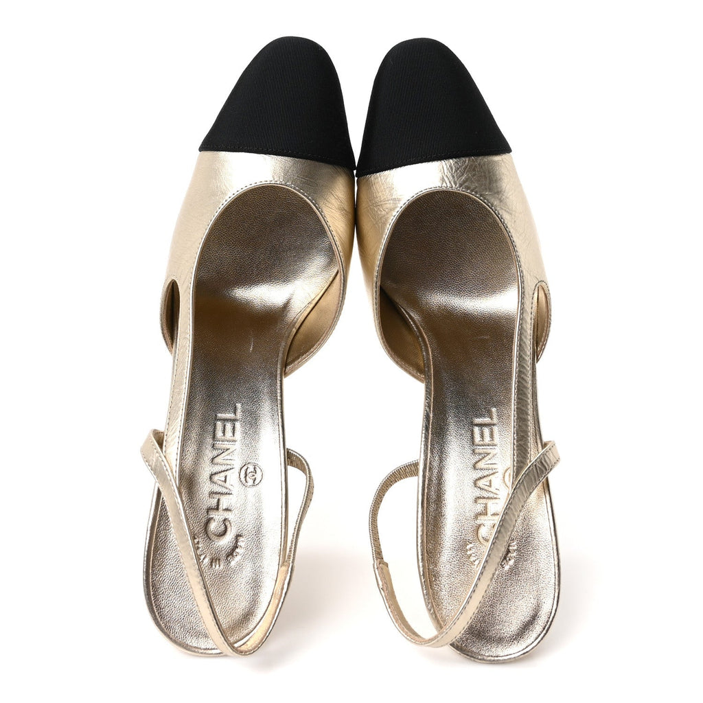 LAMINATED CRUMPLED LAMBSKIN GROSGRAIN CAP TOE CC SLINGBACK PUMPS GOLD BLACK