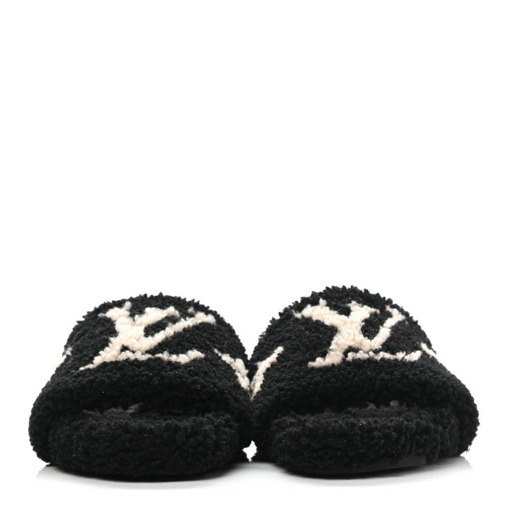 LOUIS VUITTON SHEARLING BOM DIA FLAT MULE IN BLACK