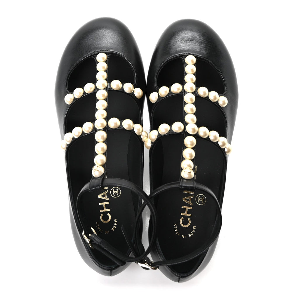 GOATSKIN PEARL MARY JANES FLATS BLACK