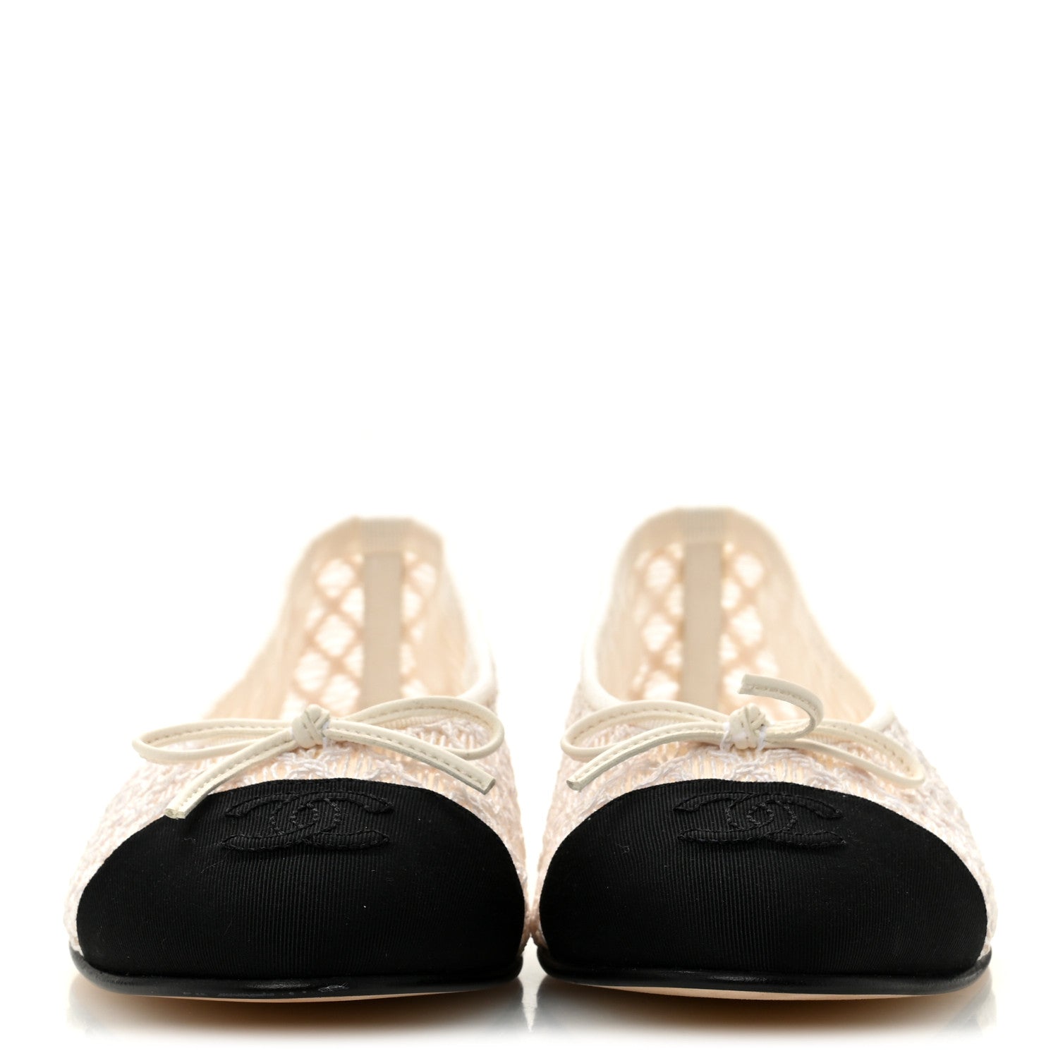 EMBROIDERED GROSGRAIN CAP TOE BALLERINA FLATS WHITE BLACK