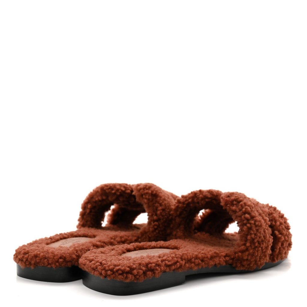 WOOLSKIN ORAN SANDALS COGNAC