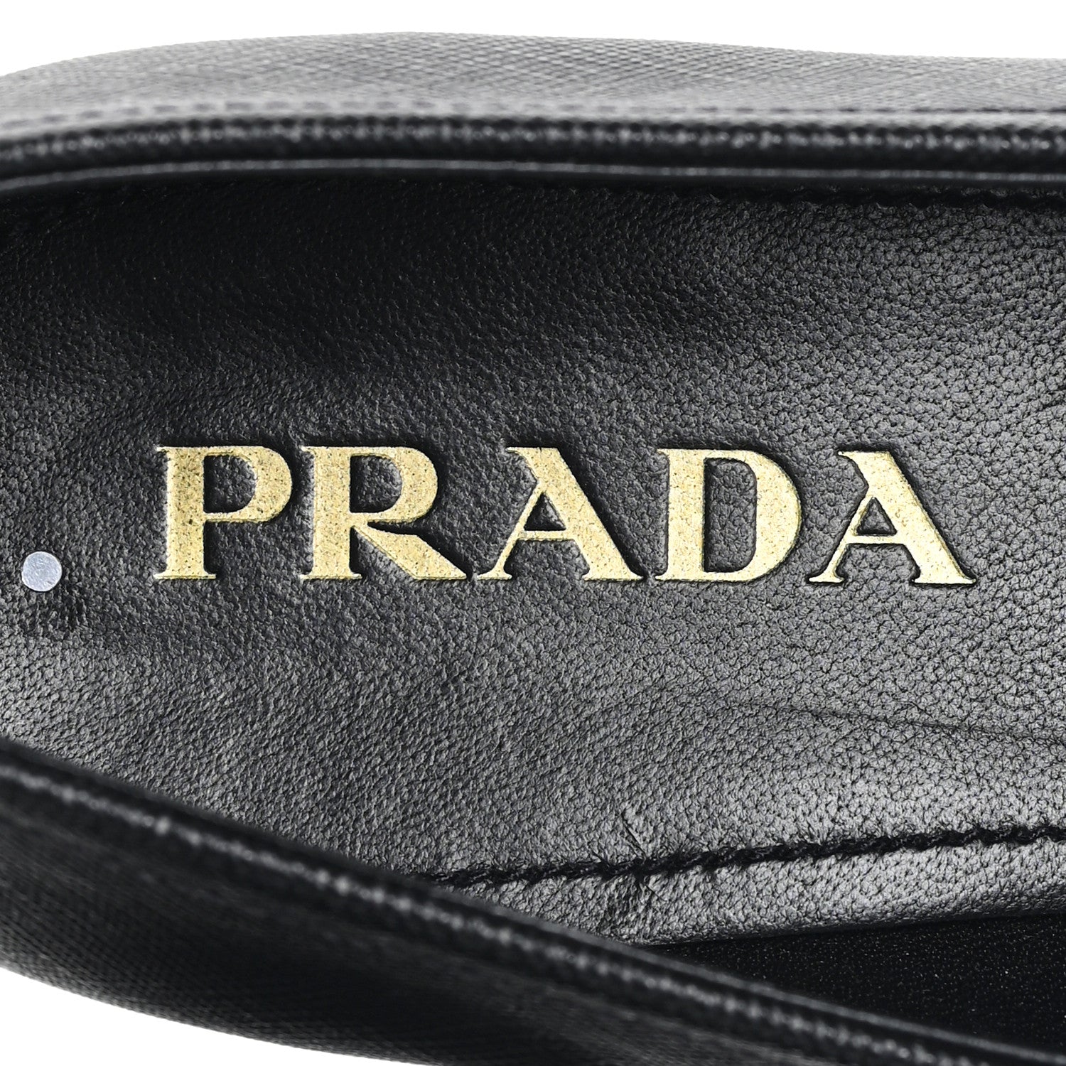 SAFFIANO MENS TRIANGLE LOAFERS BLACK