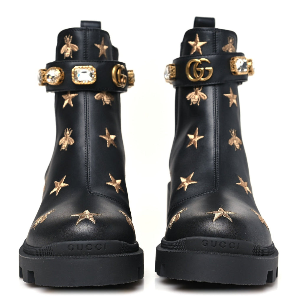 CALFSKIN BEE STAR EMBROIDERED BELT ANKLE BOOTS BLACK