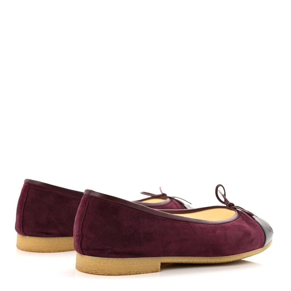 SUEDE LAMBSKIN CAP TOE CC BALLERINA FLATS BURGUNDY BLACK