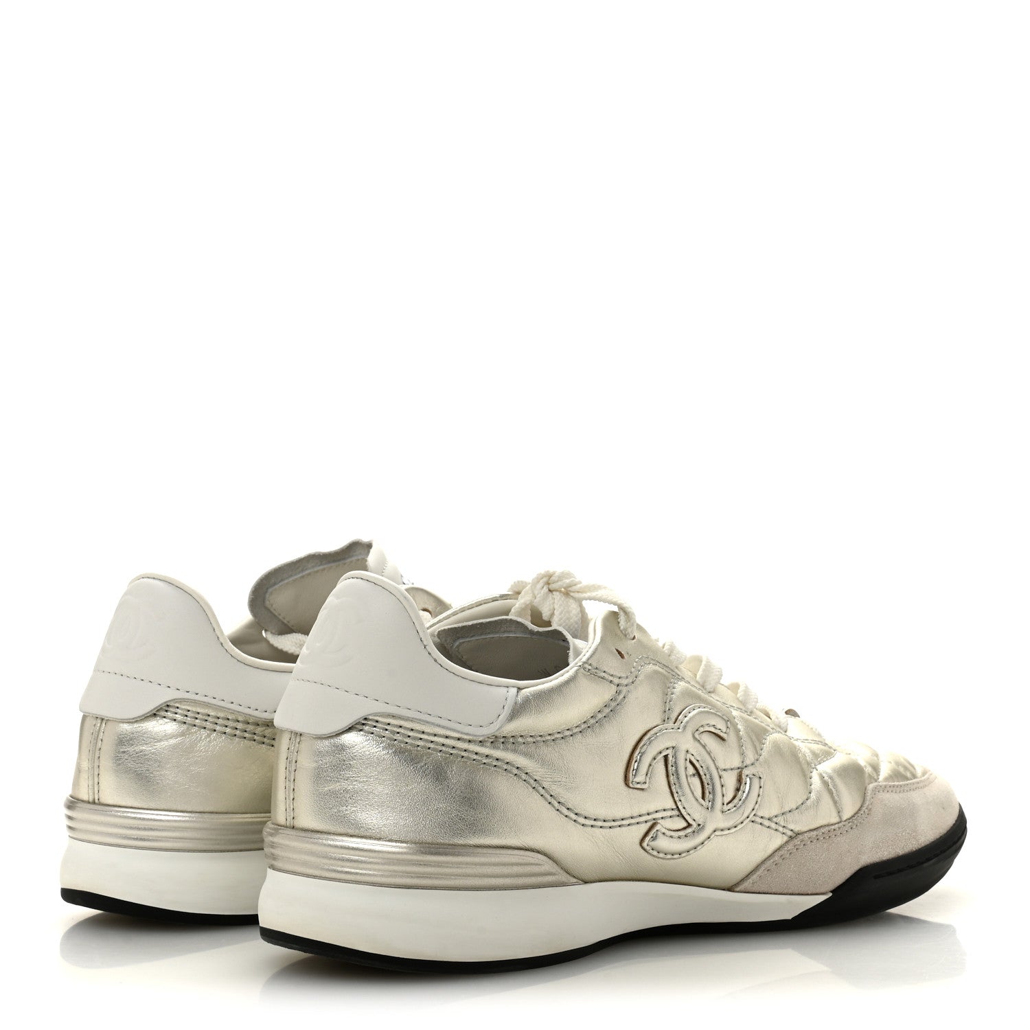 LAMINATED CALFSKIN SUEDE QUILTED WOMENS CC SNEAKERS SILVER WHITE GRAY