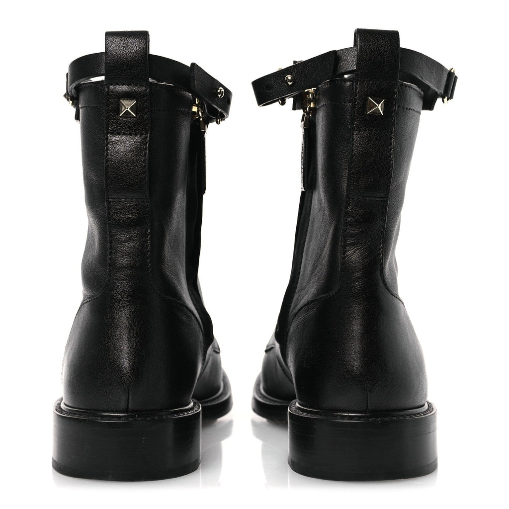 CALFSKIN ROCKSTUD COMBAT ANKLE BOOTS BLACK