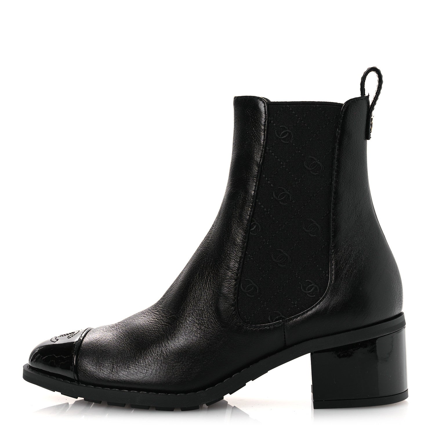 SHINY GRAINED CALFSKIN PATENT CAP TOE INTERLOCKING CC SHORT BOOTS BLACK