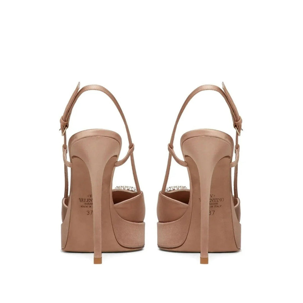 Valentino Garavani VLogo Signature Slingback Pumps - Beige/Nude