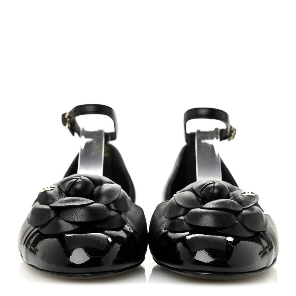 LAMBSKIN PATENT CALFSKIN CAP TOE CAMELLIA MARY JANE FLATS BLACK
