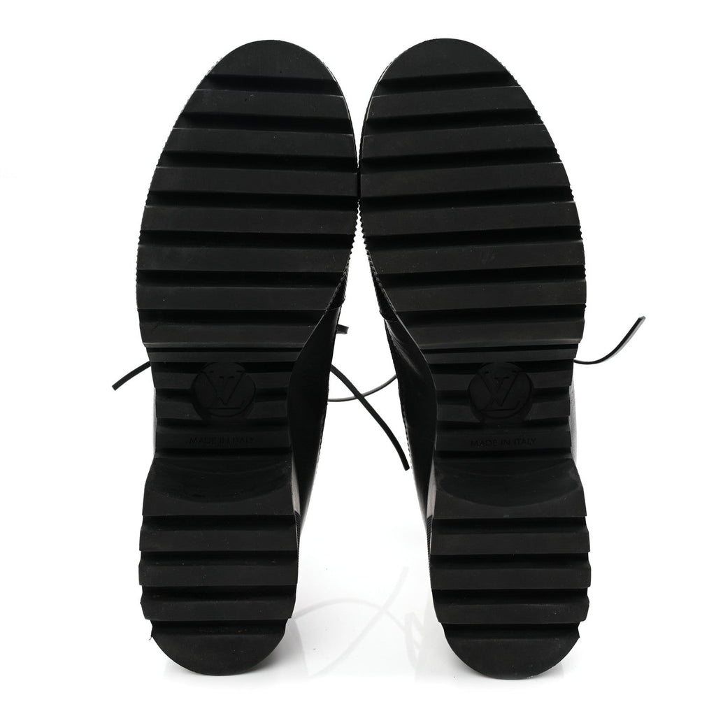 LOUIS VUITTON SUEDE CALFSKIN MONOGRAM LAUREATE PLATFORM DESERT BOOT BLACK