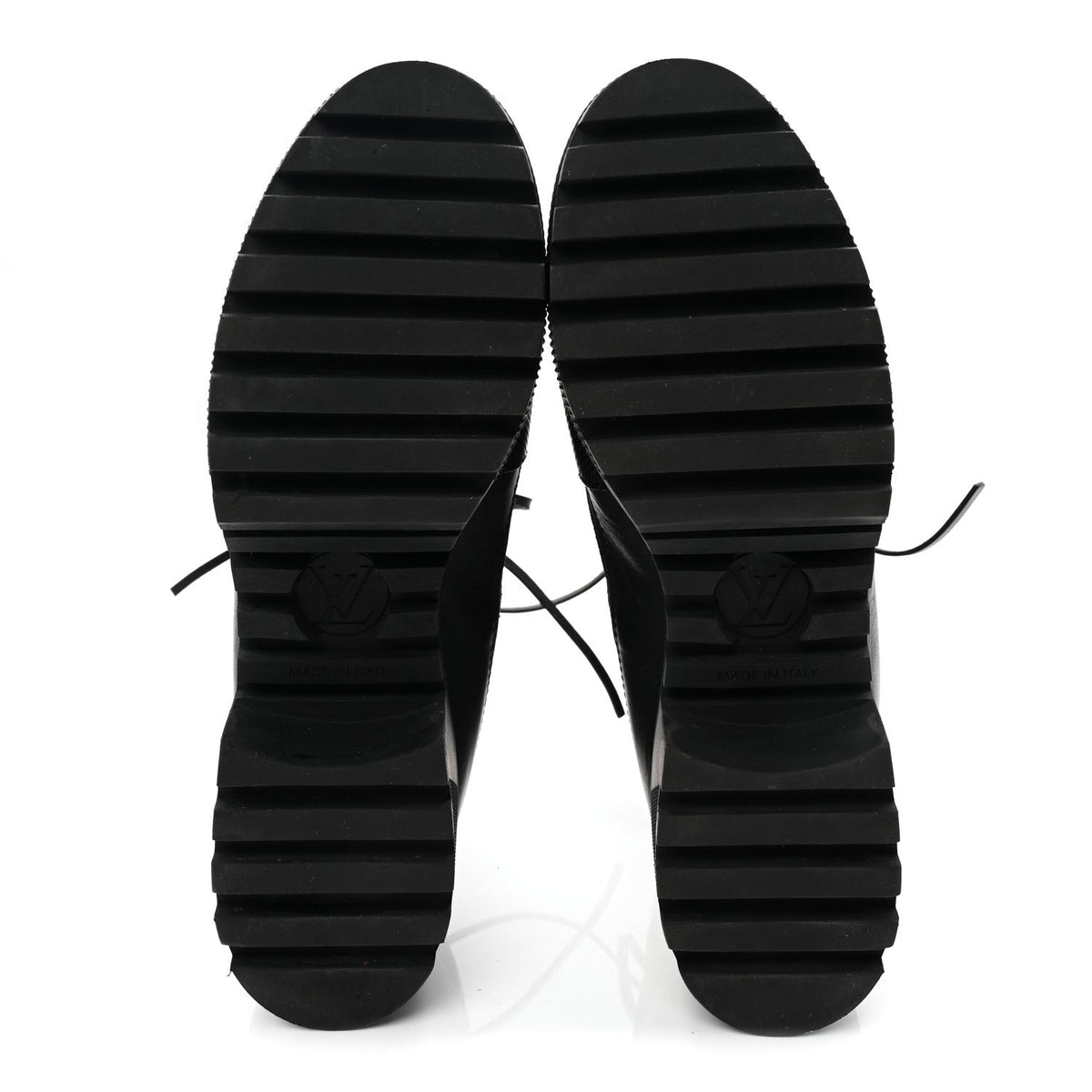 LOUIS VUITTON SUEDE CALFSKIN MONOGRAM LAUREATE PLATFORM DESERT BOOT BLACK