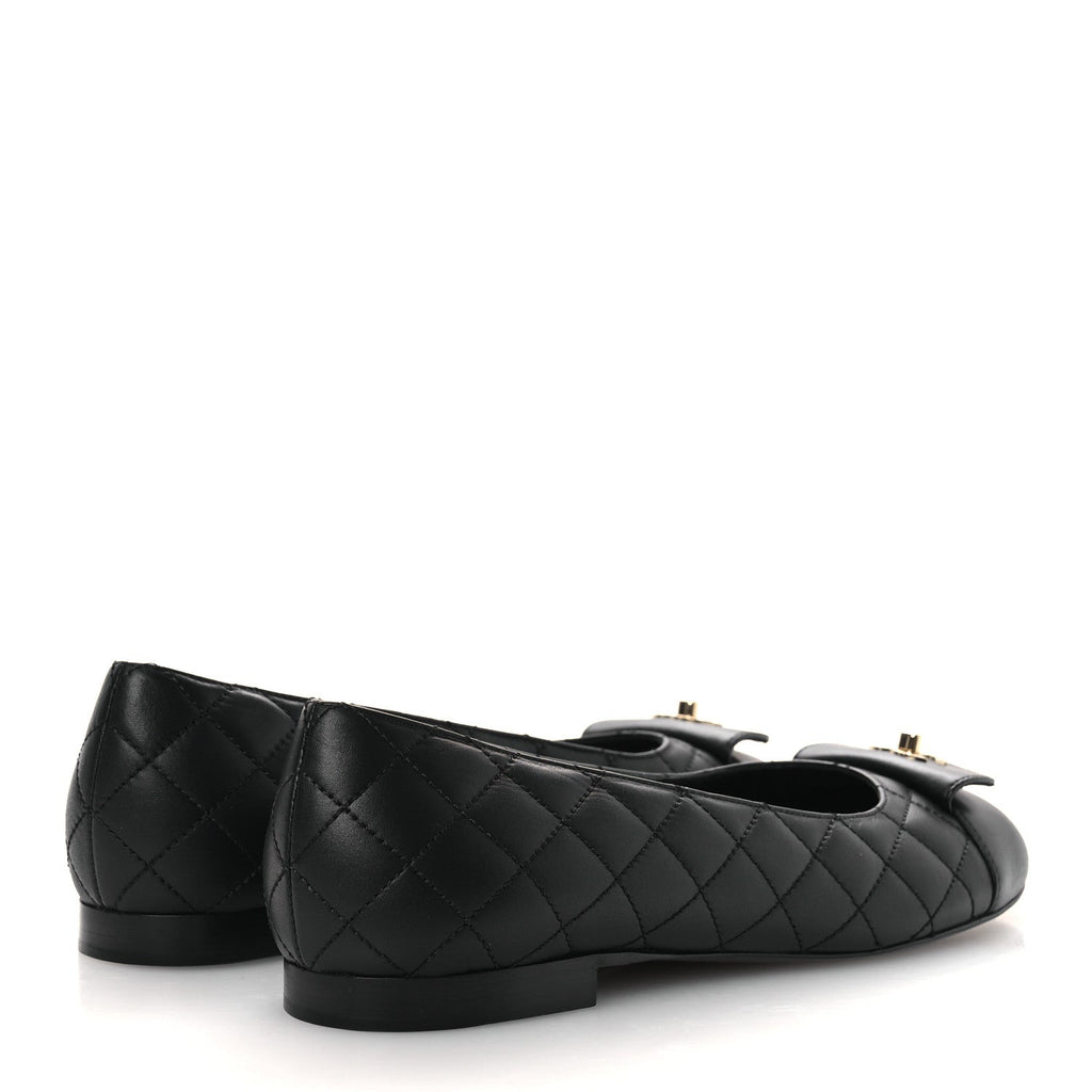 CALFSKIN LAMBSKIN QUILTED CC CAP TOE BALLERINA FLATS BLACK