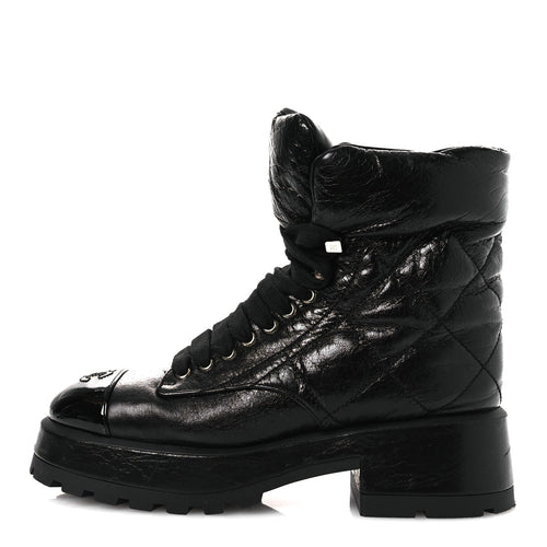 CRUMPLED PATENT LAMBSKIN CALFSKIN QUILTED LACE UP COMBAT BOOTS BLACK