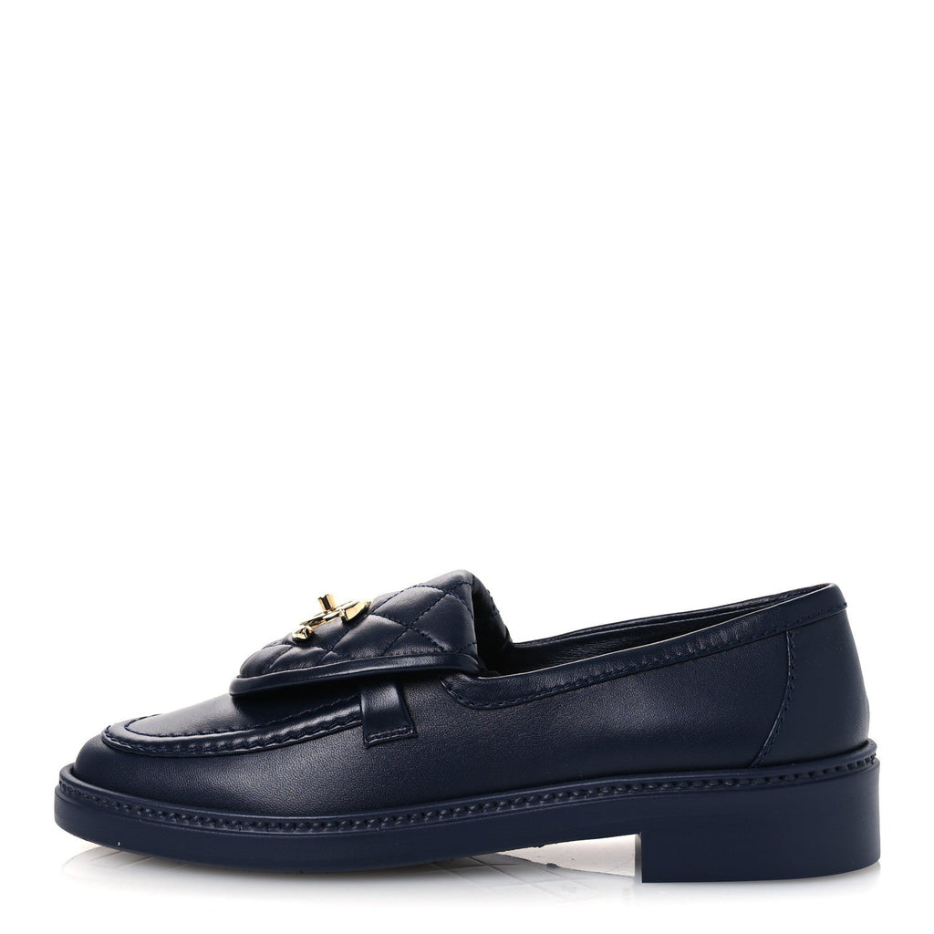 LAMBSKIN QUILTED CC TURNLOCK LOAFERS NAVY