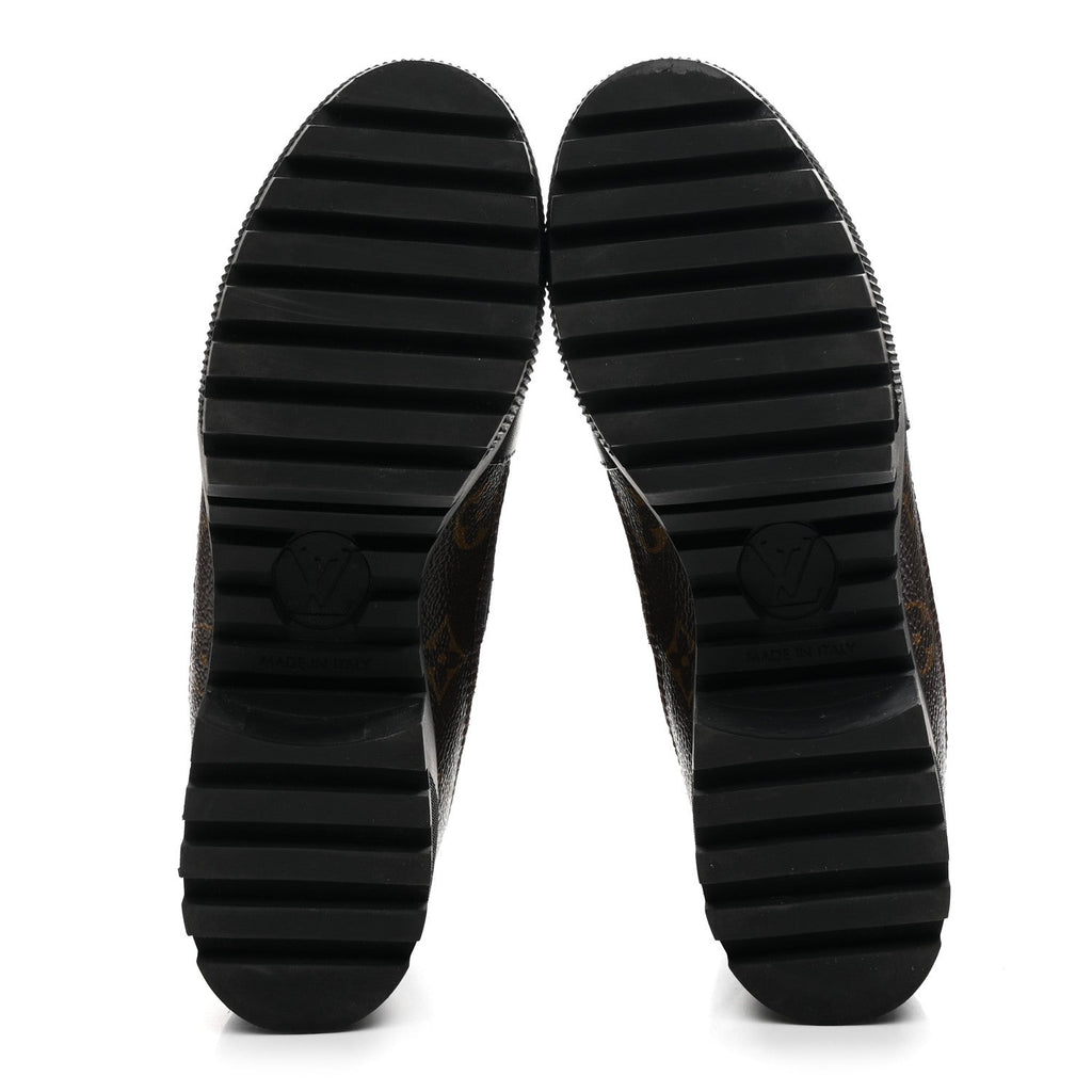 LOUIS VUITTON SUEDE CALFSKIN MONOGRAM LAUREATE PLATFORM DESERT BOOT BLACK WITH LV HEART PATCHES