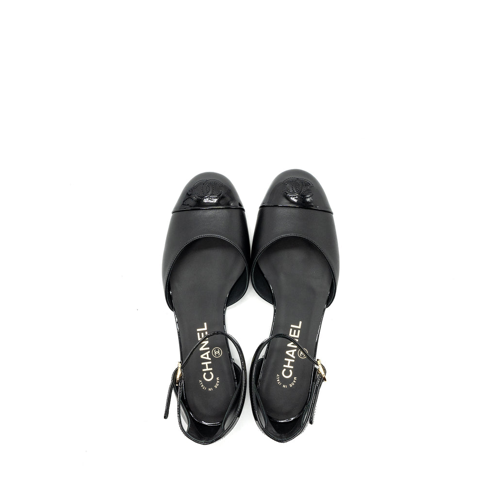 CHANEL FLAT SHOES LAMBSKIN/PATENT BLACK GHW