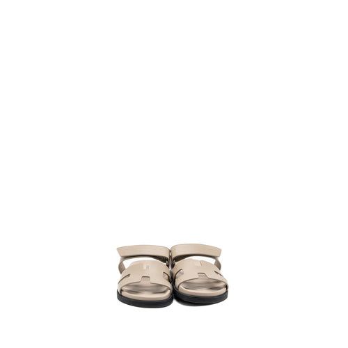 HERMES CHYPRE SANDALS BEIGE MASTIC