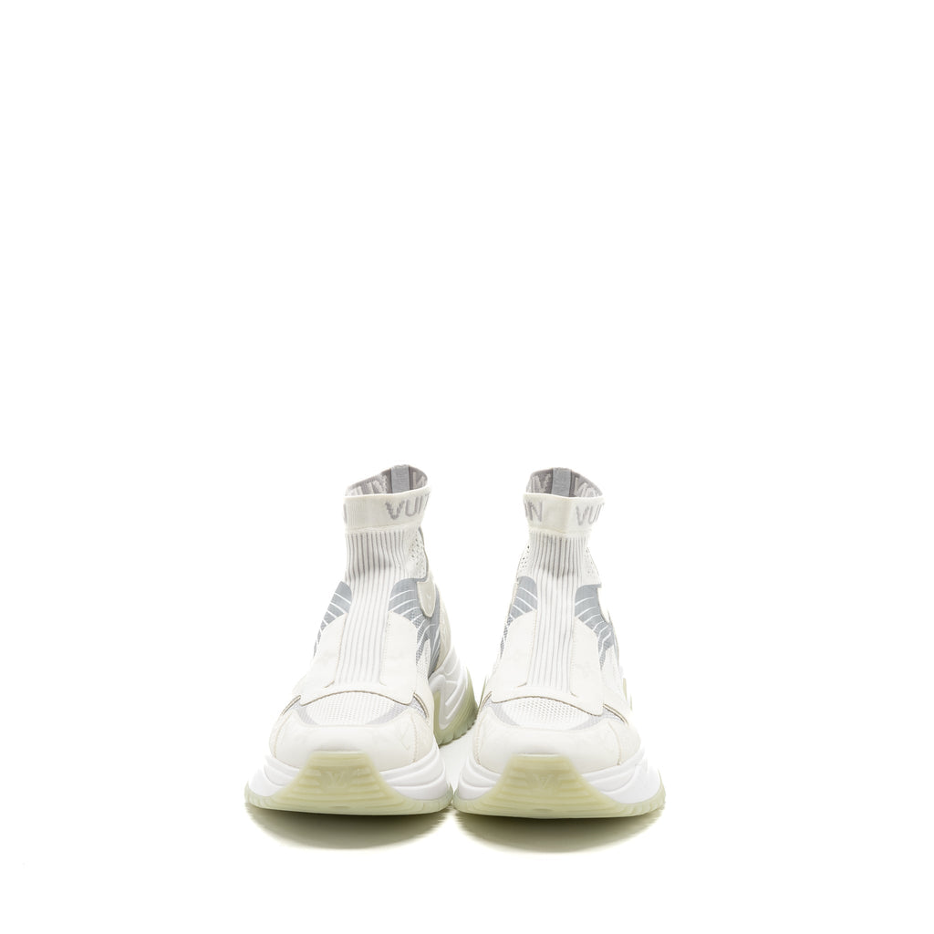 LOUIS VUITTON HIGH TOP CHUNKY SNEAKERS