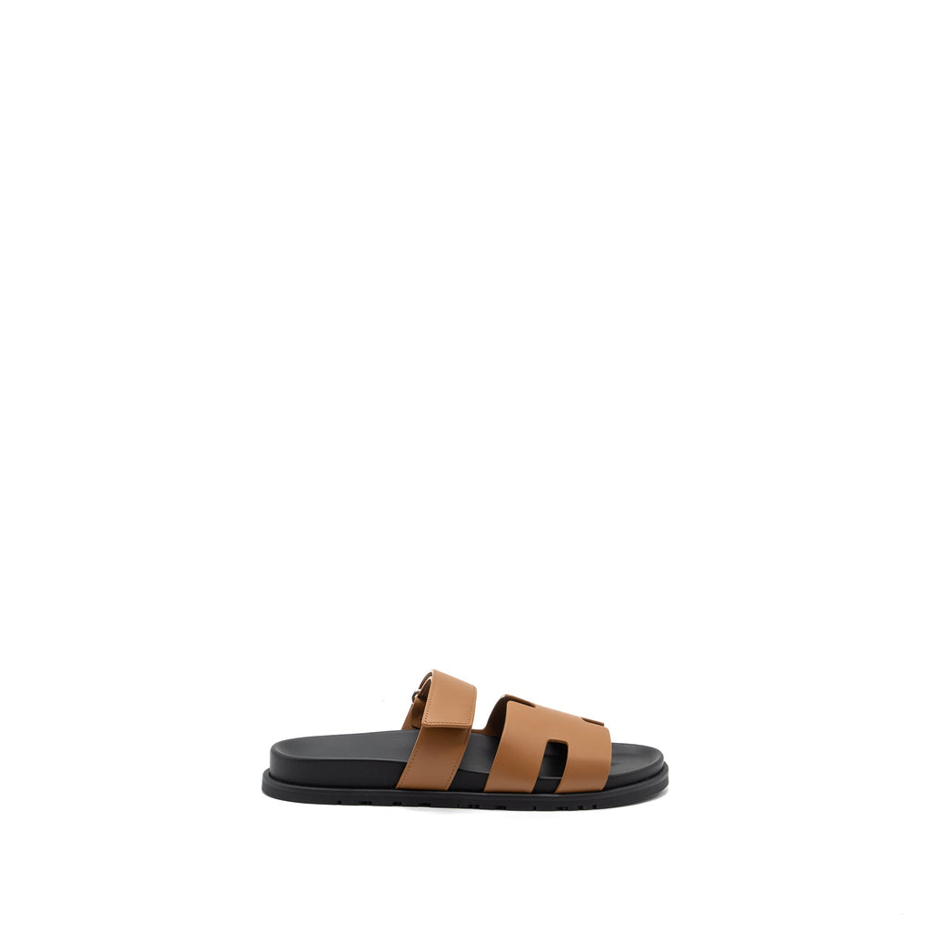 HERMES CHYPRE SANDALS CALFSKIN NATURAL