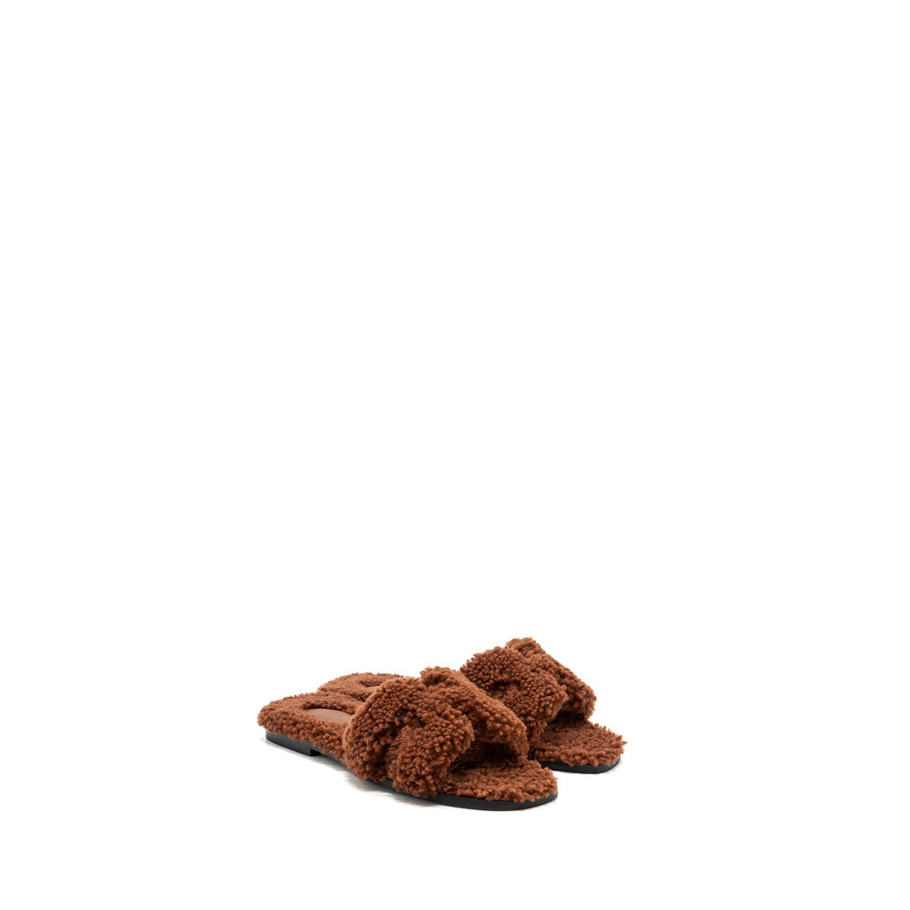 HERMES ORAN SANDAL SHEARLING DARK BROWN
