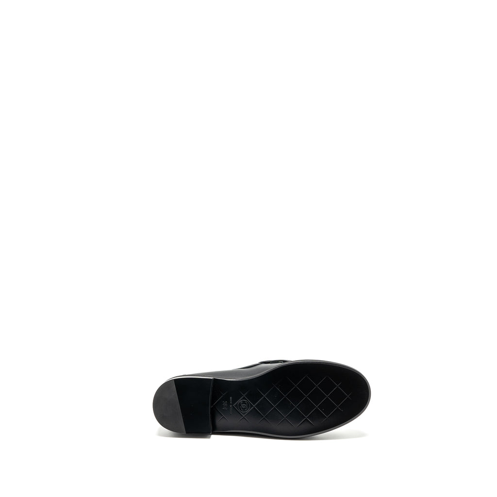 CHANEL QUILTED CC LOGO LOAFER BLACK LGHW