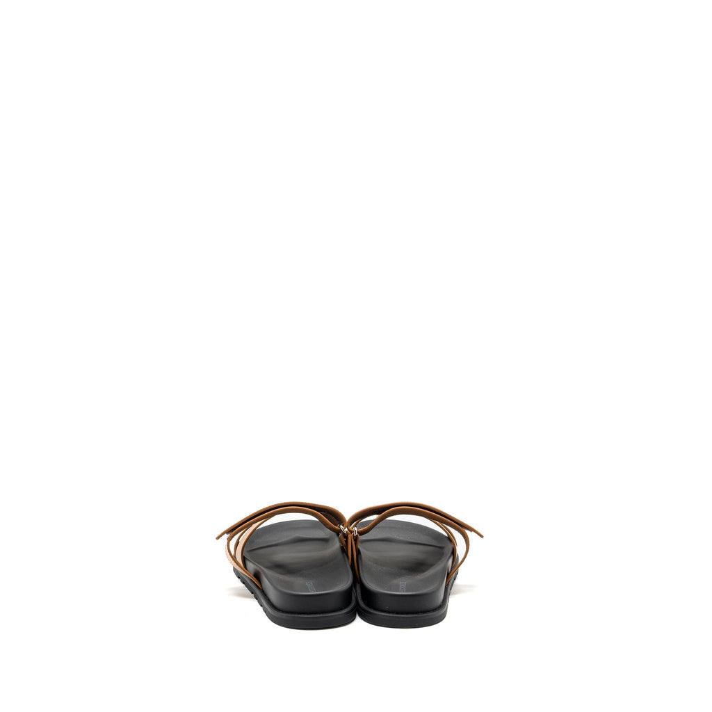 HERMES CHYPRE SANDALS NATUREL